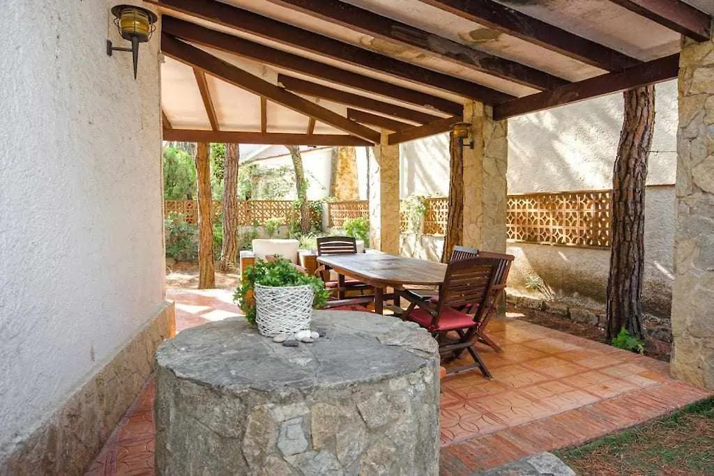Bonita Casa Con Jardin En Platja Daro Villa Castell-Castell-Platja d'Aro Vakantiehuis